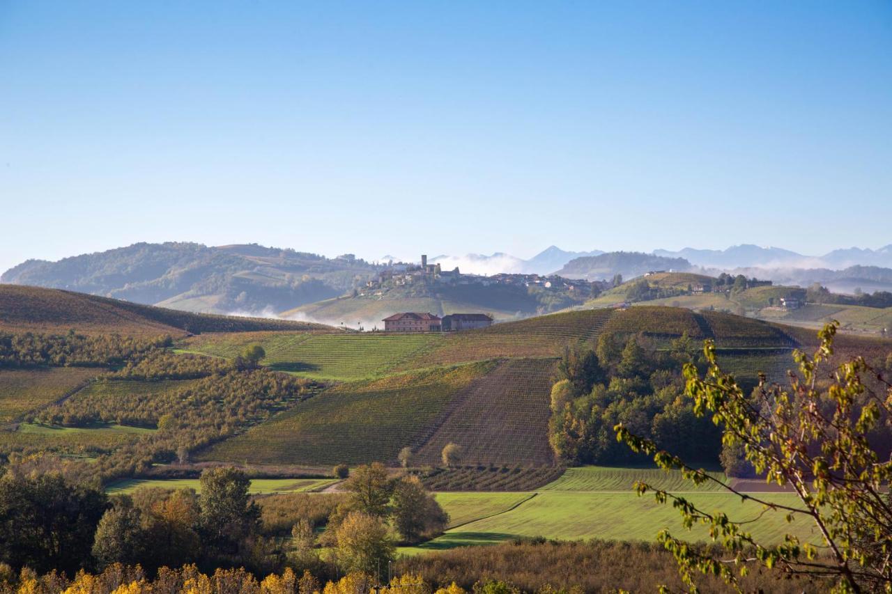 Villaggio Narrante - Cascina Galarej Serralunga d'Alba Exterior foto